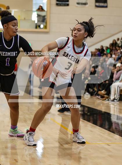 Thumbnail 3 in Salesian College Preparatory vs. Piedmont (MLK Showcase @ Bishop O'Dowd) photogallery.