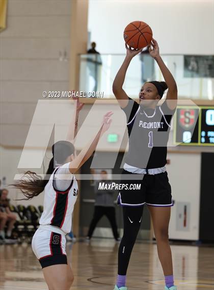 Thumbnail 3 in Salesian College Preparatory vs. Piedmont (MLK Showcase @ Bishop O'Dowd) photogallery.