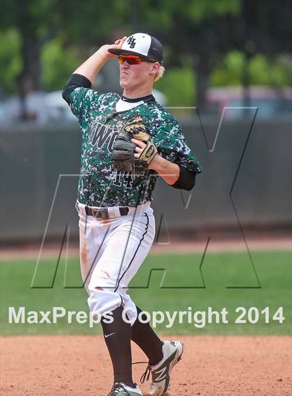 Thumbnail 2 in Green Mountain vs. Niwot (CHSAA 4A Final) photogallery.