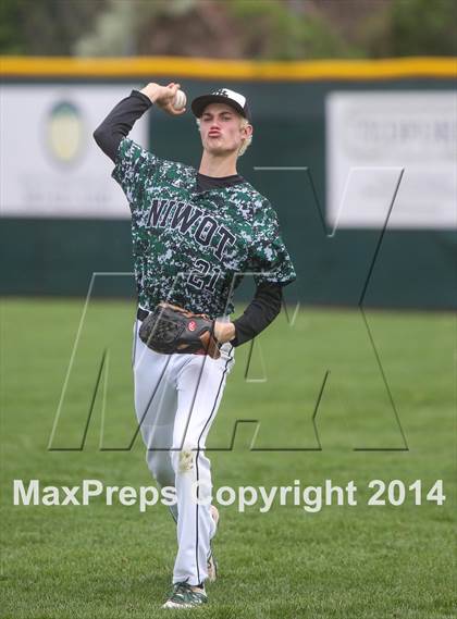 Thumbnail 1 in Green Mountain vs. Niwot (CHSAA 4A Final) photogallery.