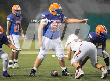 Thumbnail 2 in Snohomish @ Rainier Beach (WIAA 3A Playoff) photogallery.
