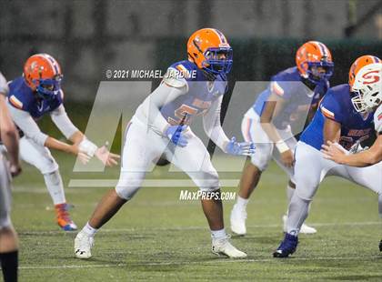 Thumbnail 1 in Snohomish @ Rainier Beach (WIAA 3A Playoff) photogallery.