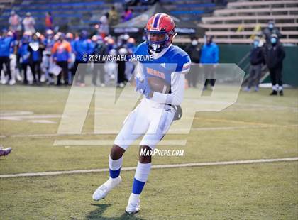 Thumbnail 2 in Snohomish @ Rainier Beach (WIAA 3A Playoff) photogallery.