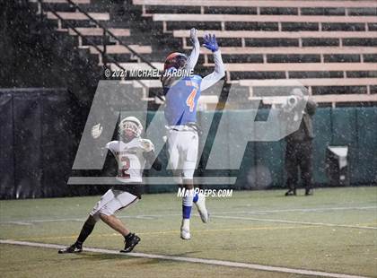 Thumbnail 3 in Snohomish @ Rainier Beach (WIAA 3A Playoff) photogallery.