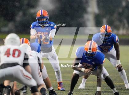 Thumbnail 3 in Snohomish @ Rainier Beach (WIAA 3A Playoff) photogallery.