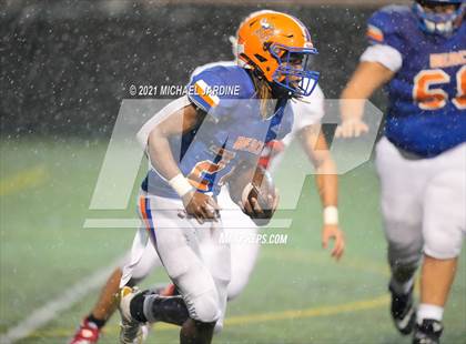 Thumbnail 2 in Snohomish @ Rainier Beach (WIAA 3A Playoff) photogallery.
