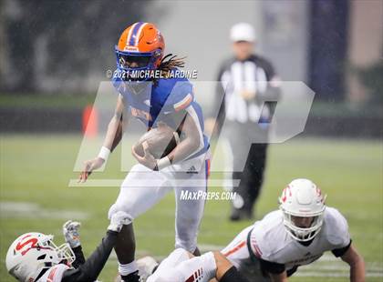 Thumbnail 1 in Snohomish @ Rainier Beach (WIAA 3A Playoff) photogallery.