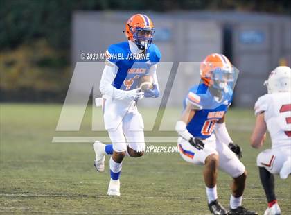 Thumbnail 2 in Snohomish @ Rainier Beach (WIAA 3A Playoff) photogallery.
