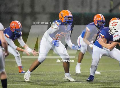 Thumbnail 2 in Snohomish @ Rainier Beach (WIAA 3A Playoff) photogallery.