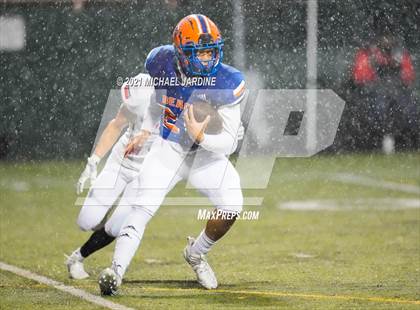 Thumbnail 1 in Snohomish @ Rainier Beach (WIAA 3A Playoff) photogallery.