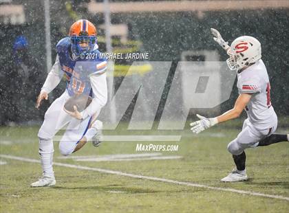 Thumbnail 2 in Snohomish @ Rainier Beach (WIAA 3A Playoff) photogallery.