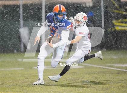 Thumbnail 2 in Snohomish @ Rainier Beach (WIAA 3A Playoff) photogallery.