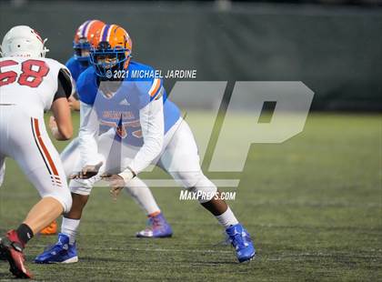 Thumbnail 1 in Snohomish @ Rainier Beach (WIAA 3A Playoff) photogallery.