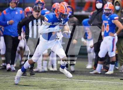 Thumbnail 2 in Snohomish @ Rainier Beach (WIAA 3A Playoff) photogallery.
