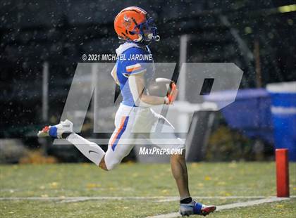 Thumbnail 1 in Snohomish @ Rainier Beach (WIAA 3A Playoff) photogallery.