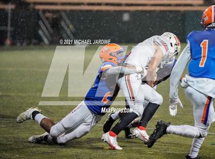Thumbnail 2 in Snohomish @ Rainier Beach (WIAA 3A Playoff) photogallery.