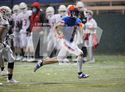 Thumbnail 3 in Snohomish @ Rainier Beach (WIAA 3A Playoff) photogallery.