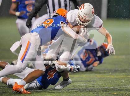 Thumbnail 2 in Snohomish @ Rainier Beach (WIAA 3A Playoff) photogallery.
