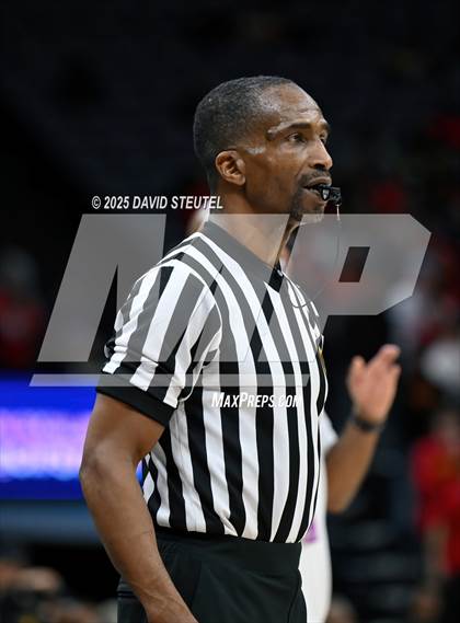 Thumbnail 1 in Sierra Canyon vs. Lincoln (CIF State D1 Final) photogallery.