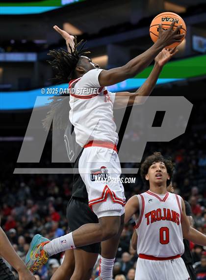 Thumbnail 1 in Sierra Canyon vs. Lincoln (CIF State D1 Final) photogallery.
