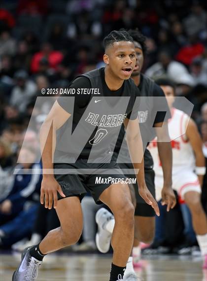 Thumbnail 2 in Sierra Canyon vs. Lincoln (CIF State D1 Final) photogallery.