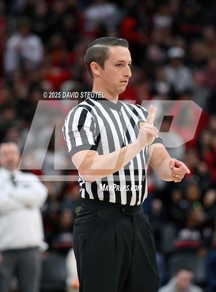 Thumbnail 1 in Sierra Canyon vs. Lincoln (CIF State D1 Final) photogallery.