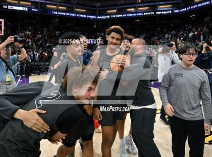 Thumbnail 2 in Sierra Canyon vs. Lincoln (CIF State D1 Final) photogallery.