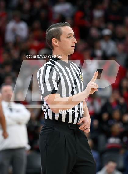 Thumbnail 3 in Sierra Canyon vs. Lincoln (CIF State D1 Final) photogallery.