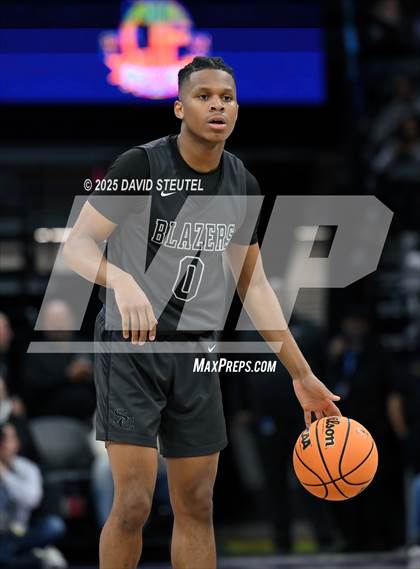Thumbnail 2 in Sierra Canyon vs. Lincoln (CIF State D1 Final) photogallery.