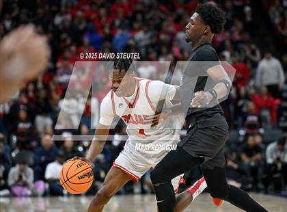 Thumbnail 3 in Sierra Canyon vs. Lincoln (CIF State D1 Final) photogallery.