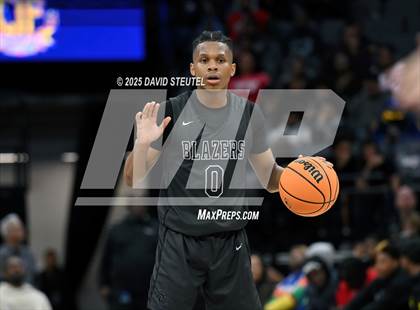 Thumbnail 2 in Sierra Canyon vs. Lincoln (CIF State D1 Final) photogallery.
