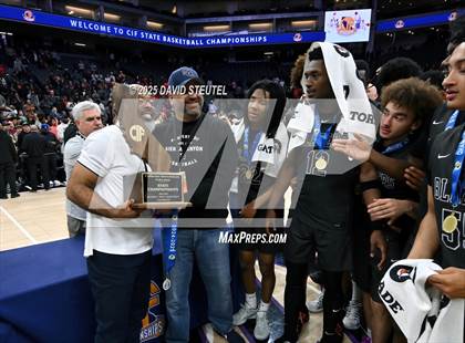 Thumbnail 1 in Sierra Canyon vs. Lincoln (CIF State D1 Final) photogallery.