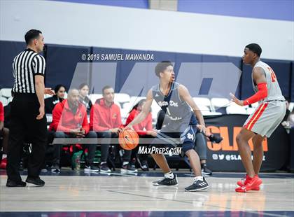 Thumbnail 1 in Taft vs Mater Dei Catholic (Sierra Canyon Super Showcase) photogallery.