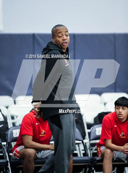 Thumbnail 3 in Taft vs Mater Dei Catholic (Sierra Canyon Super Showcase) photogallery.