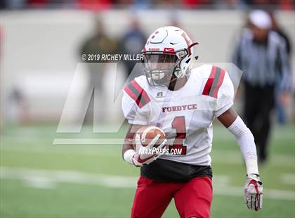 Thumbnail 2 in Fordyce vs. Junction City (AAA 2A Final) photogallery.