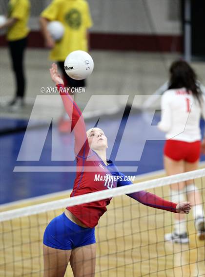 Thumbnail 1 in Cherry Creek vs. Castle View (CHSAA 5A Final) photogallery.