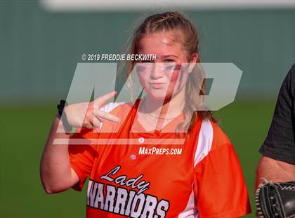 Thumbnail 1 in Bosqueville vs. Honey Grove (UIL 2A Regional Semifinal) photogallery.