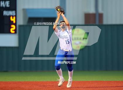 Thumbnail 1 in Bosqueville vs. Honey Grove (UIL 2A Regional Semifinal) photogallery.