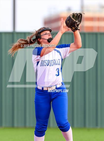 Thumbnail 1 in Bosqueville vs. Honey Grove (UIL 2A Regional Semifinal) photogallery.