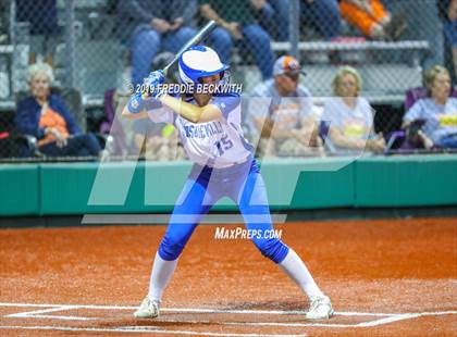 Thumbnail 1 in Bosqueville vs. Honey Grove (UIL 2A Regional Semifinal) photogallery.