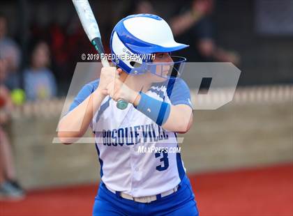 Thumbnail 3 in Bosqueville vs. Honey Grove (UIL 2A Regional Semifinal) photogallery.