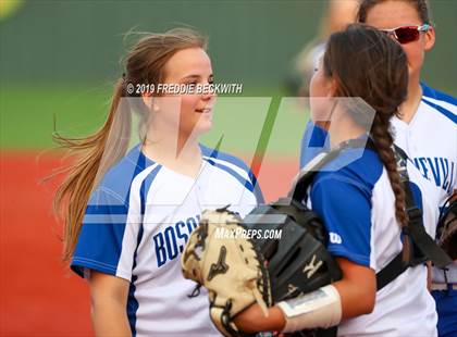 Thumbnail 3 in Bosqueville vs. Honey Grove (UIL 2A Regional Semifinal) photogallery.