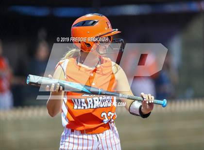 Thumbnail 1 in Bosqueville vs. Honey Grove (UIL 2A Regional Semifinal) photogallery.
