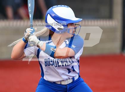 Thumbnail 1 in Bosqueville vs. Honey Grove (UIL 2A Regional Semifinal) photogallery.
