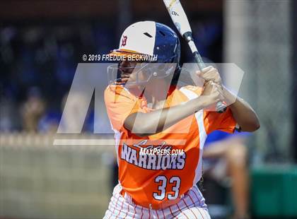 Thumbnail 1 in Bosqueville vs. Honey Grove (UIL 2A Regional Semifinal) photogallery.