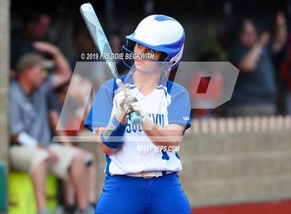 Thumbnail 1 in Bosqueville vs. Honey Grove (UIL 2A Regional Semifinal) photogallery.