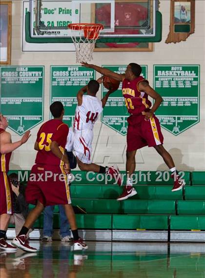 Thumbnail 2 in Cardinal Ritter vs. Scecina Memorial  (IHSAA 2A Sectional Tournament) photogallery.