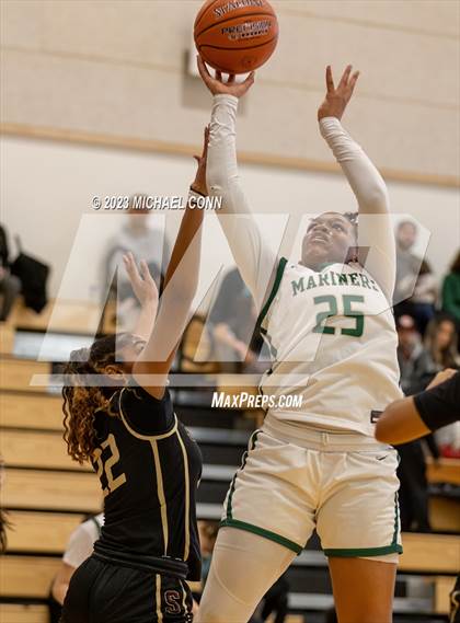 Thumbnail 3 in Salesian College Preparatory vs Moreau Catholic (MLK Showcase) photogallery.