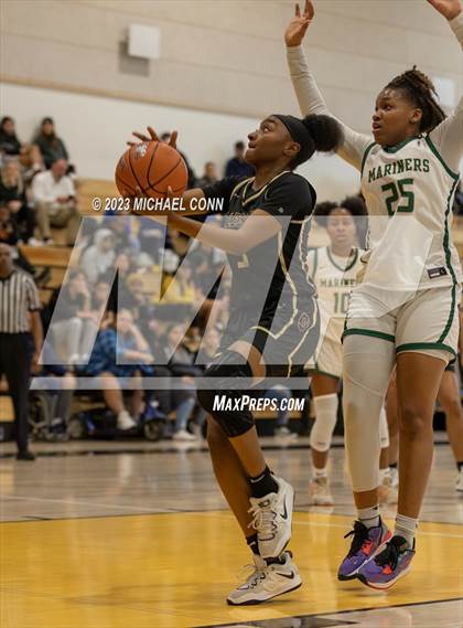 Thumbnail 2 in Salesian College Preparatory vs Moreau Catholic (MLK Showcase) photogallery.