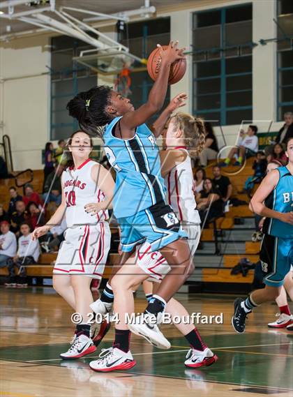 Thumbnail 2 in Buena vs Carondelet (Santa Barbara Tournament of Champions) photogallery.